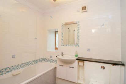 Nantusi Pet-Friendly Cottage, Kirriemuir, Central Scotland  15