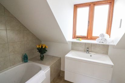 Oakwood House 36
