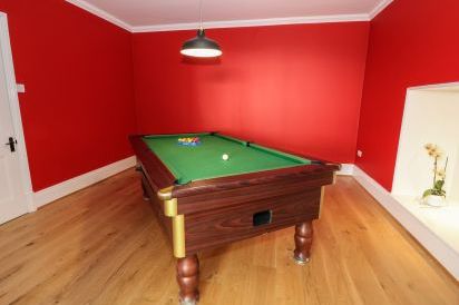 Oakwood House 9