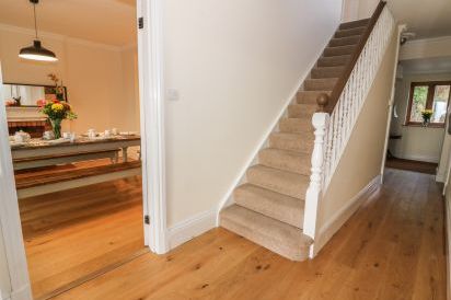 Oakwood House 20