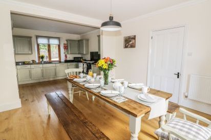 Oakwood House 13