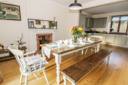 Oakwood House 14