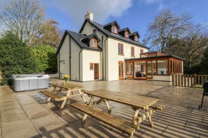 Oakwood House 47