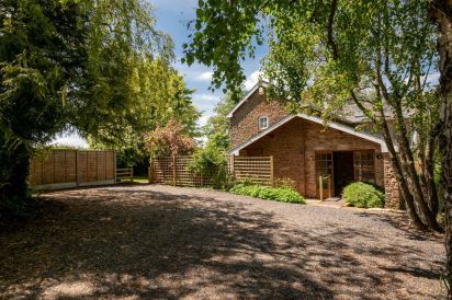 Old Barn House, Hereford 21