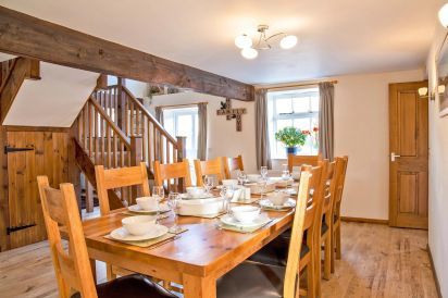 Oliver's Mill- 5 Star Swimming Pool, Toddler Play Area, Sports Area 3