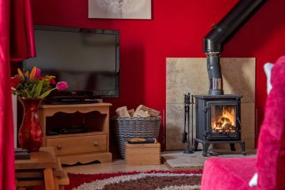 Oliver's Mill- 5 Star Swimming Pool, Toddler Play Area, Sports Area 5