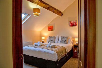 Oliver's Mill- 5 Star Swimming Pool, Toddler Play Area, Sports Area 21
