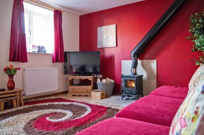 Oliver's Mill- 5 Star Swimming Pool, Toddler Play Area, Sports Area 25