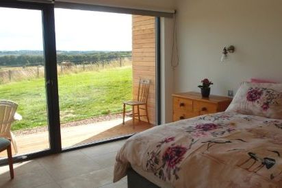 Orchard Luxury Lodge 12