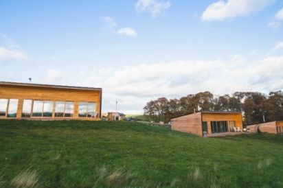 Orchard Luxury Lodge 18