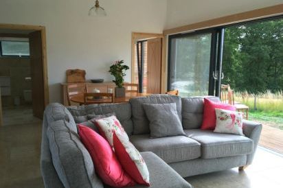 Orchard Luxury Lodge 10
