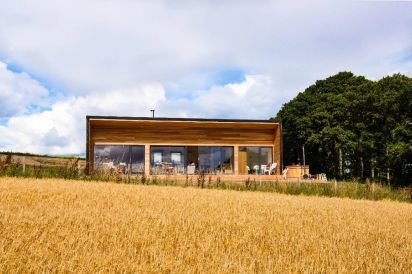 Orchard Luxury Lodge 4