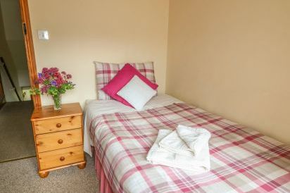 Orchard View Country Cottage 12