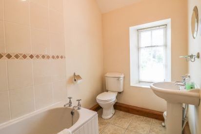 Orchard View Country Cottage 17
