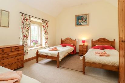Orchard View Country Cottage 10