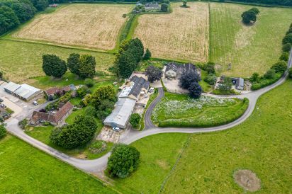 Oxen Cottage Dog Friendly Holiday Cottage, Upper Seagry, Cotswolds  25
