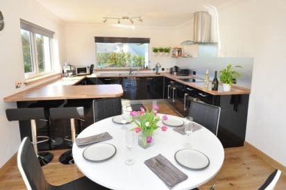Peninsula Cottage 12