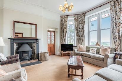 Pensarn Hall dog friendly holiday cottage, Llanbedr, North Wales  7