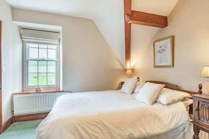Pensarn Hall dog friendly holiday cottage, Llanbedr, North Wales  27