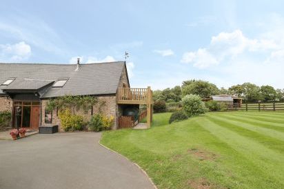 Pentre Barn 1