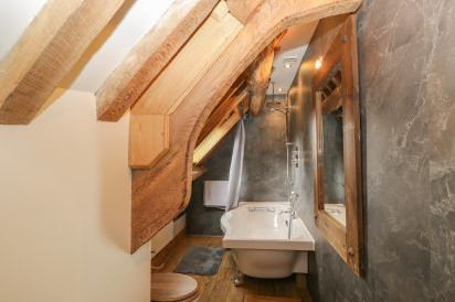 Pentre Barn 16