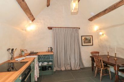 Pentwyn Farm 86