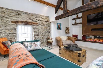 Plas Glan Yr Afon 20