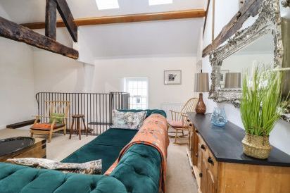 Plas Glan Yr Afon 21