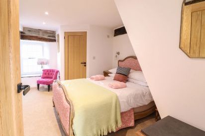 Plas Glan Yr Afon 38