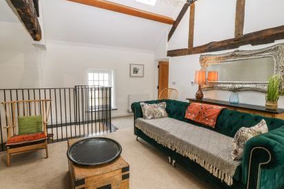 Plas Glan Yr Afon 23