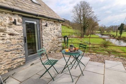 Plas Glan Yr Afon 52