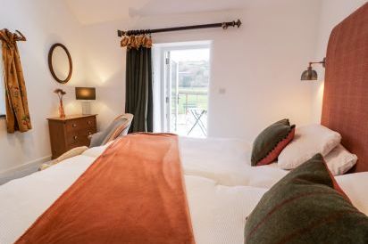 Plas Glan Yr Afon 34