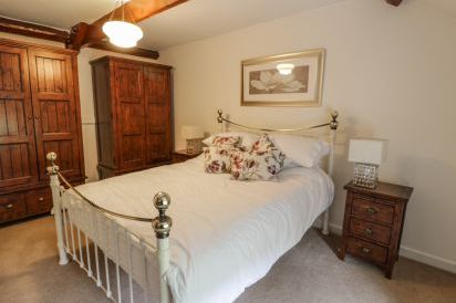 Plas Mawr 13