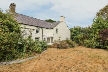 Plas Mawr 30