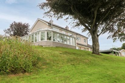 Porth Llongdy Uchaf 63