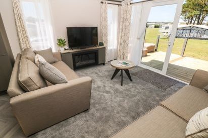 Puffin Lodge 3