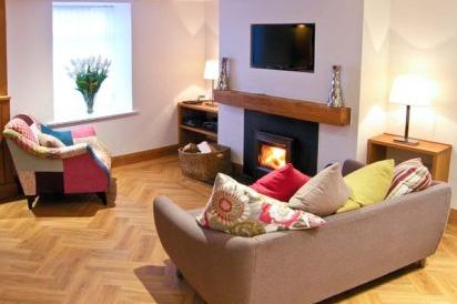 Quayside Holiday Cottage