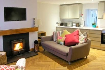 Quayside Holiday Cottage 7