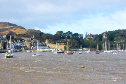Quayside Holiday Cottage 16