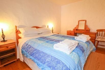 Quiet Waters Cottage 12