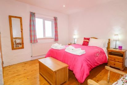 Quiet Waters Cottage 18