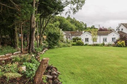 Quiet Waters Cottage 34