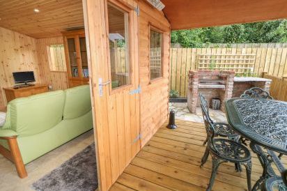 Quiet Waters Cottage 29
