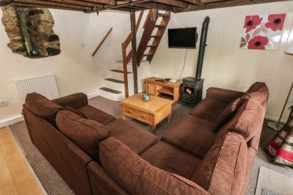 Rafters Cottage 5