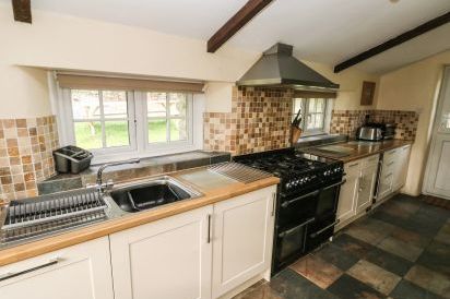 Rafters Cottage 11