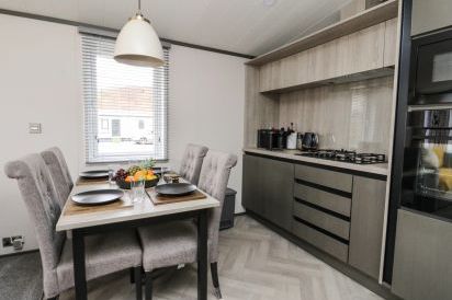 Red Kite Lodge 10
