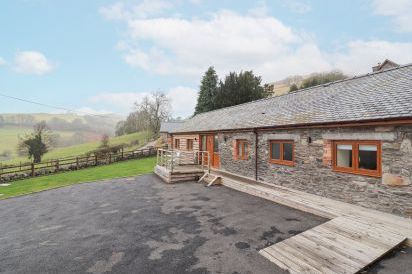 Rhianwen, Plas Moelfre Hall Barns 36
