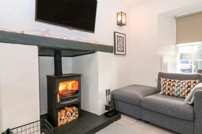 Rhum Cottage 3