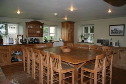 Unusual 8 bedroom accommodation devon