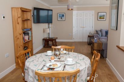 Sea Spray Cottage 7